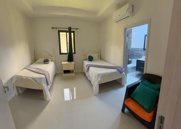 Villa Roses Cove, Serene & Tranquil, A Slice Of Peace